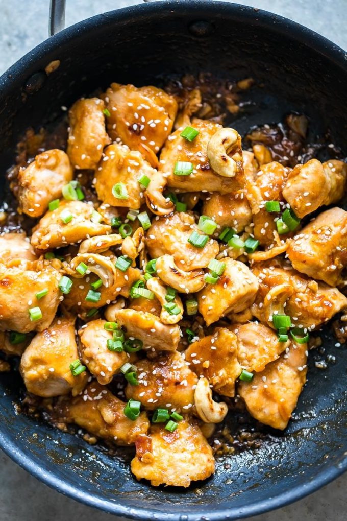 Cashew Chicken that is super simple and easy to make, and makes for a great chicken dinner