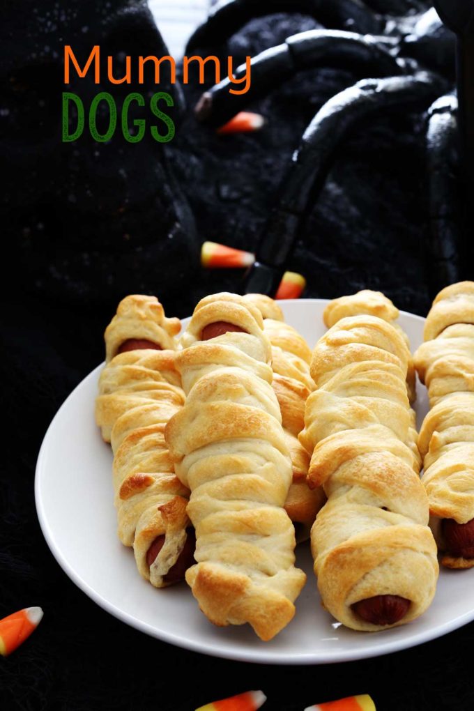 Halloween Mummy Dogs are a perfect meal for Halloween night and lots of fun for the kids! Mummy Dogs are a fun, festive, and easy meal.