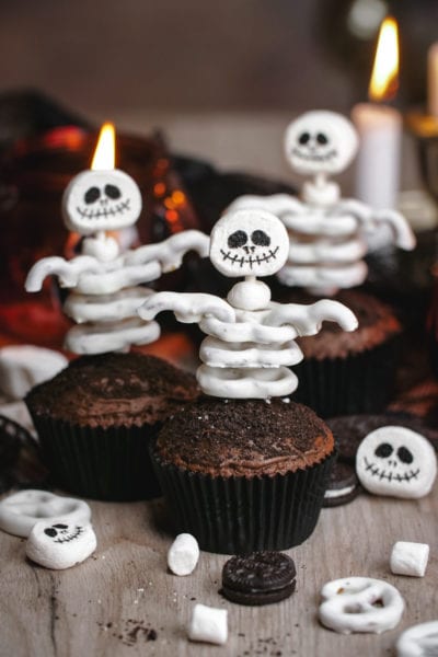 The perfect skeleton cupcakes made with marshmallows and yogurt covered pretzels