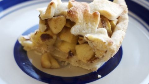 Thanksgiving Apple Pie - Easy Peasy Meals