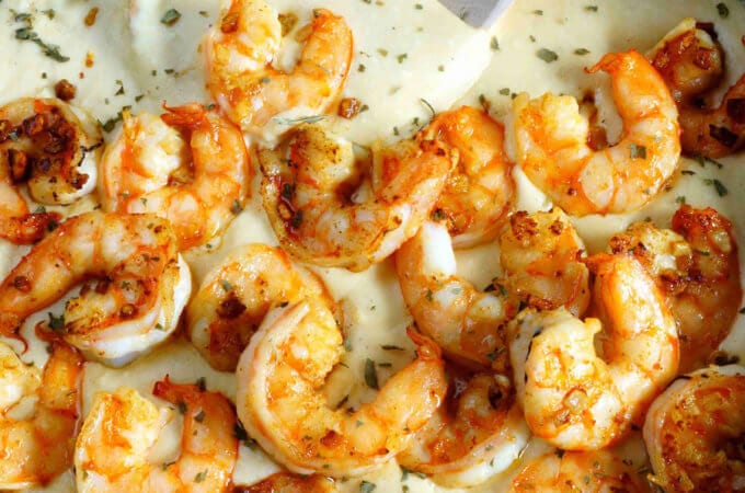 Garlic Shrimp Alfredo with cheese, takes only 30 minutes