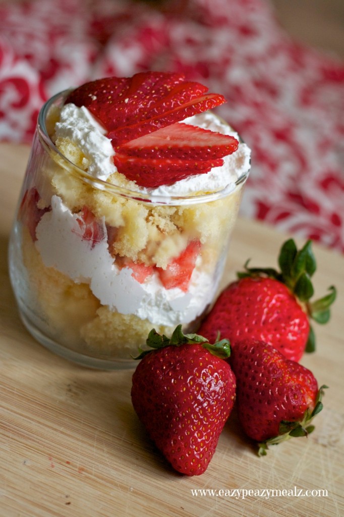 buttercake strawberry parfait