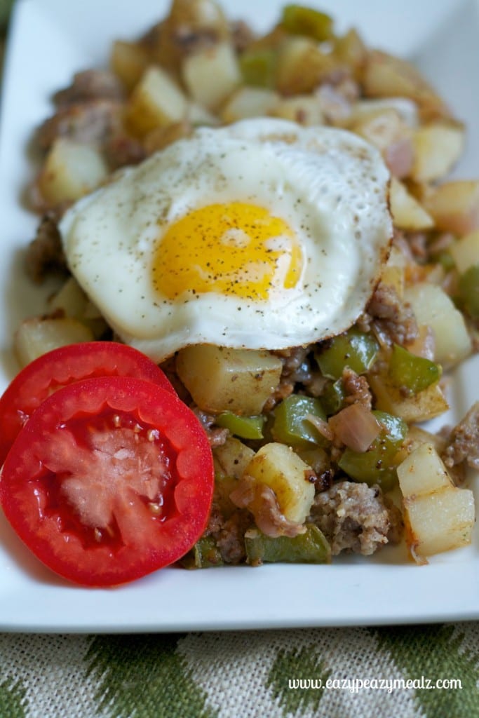 Hungry Man's Sausage & Pepper Breakfast Hash Easy Peasy Meals