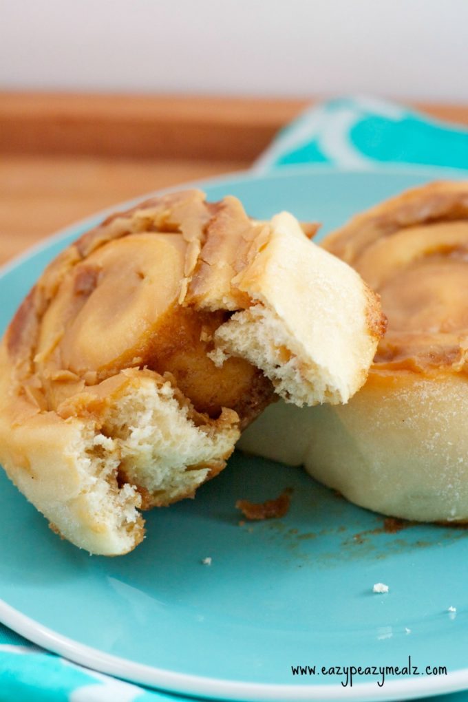 cookie butter cinnamon roll