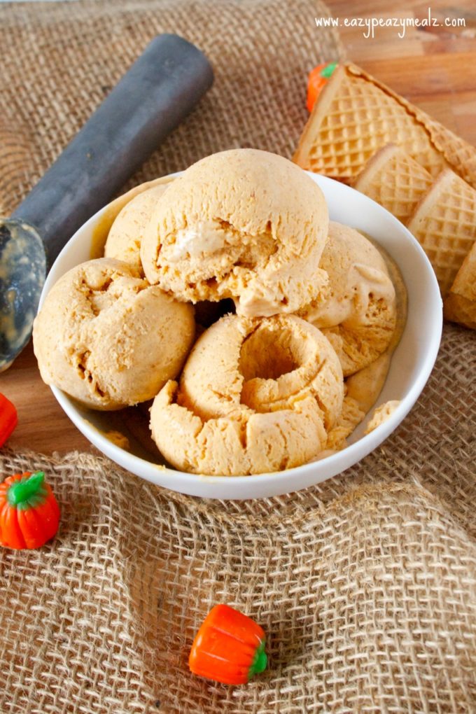 pumpkin pie ice cream