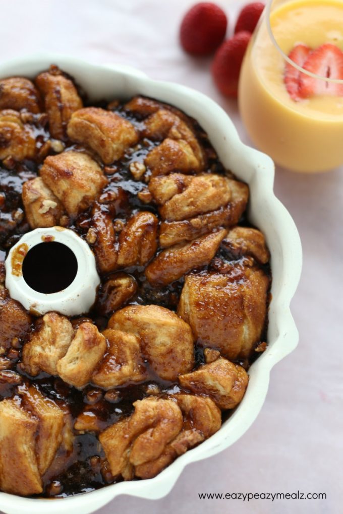 caramel pecan monkey bread