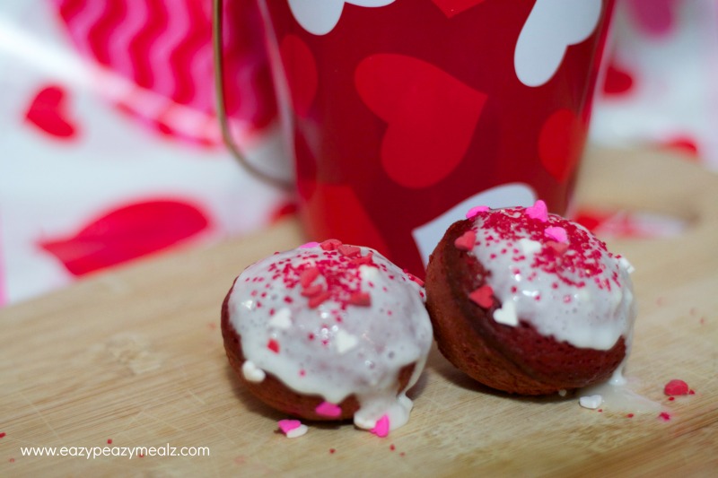 small red velvet donut holes