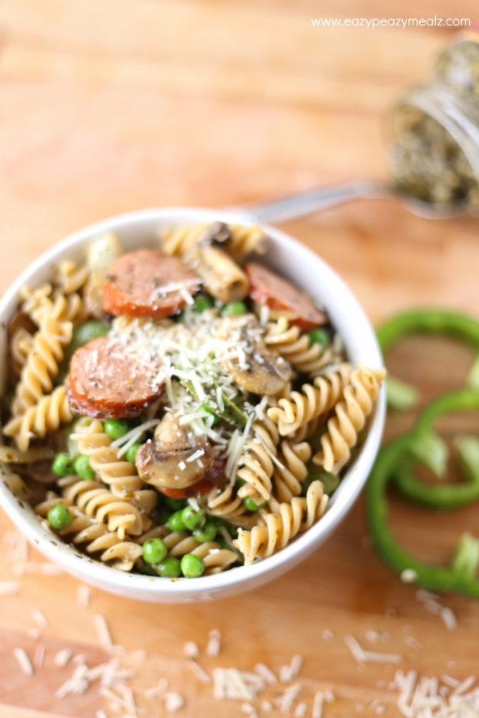mushroom sausage pasta with pesto