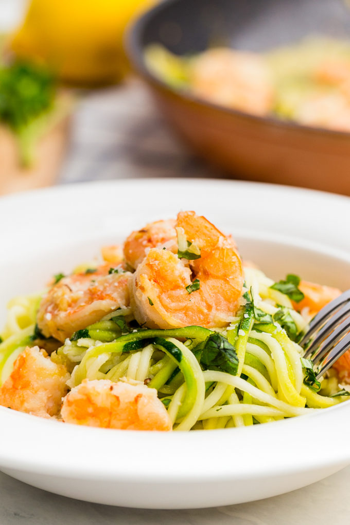 Zucchini Noodle Shrimp Scampi, perfect zucchini noodles or zoodles with delicious shrimp