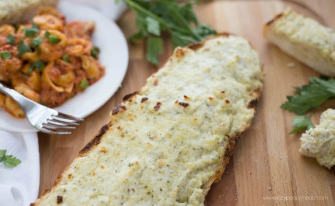 Cheesy garlic bread at its finest