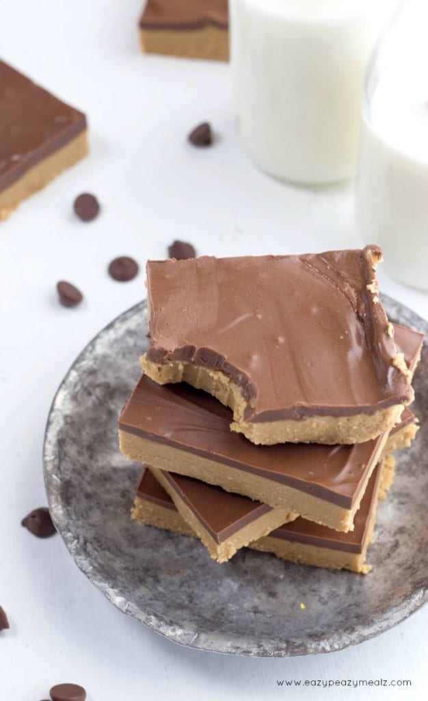 Peanut Butter Bliss Bars + Make Your Own Road Trip Snacks Easy Peasy