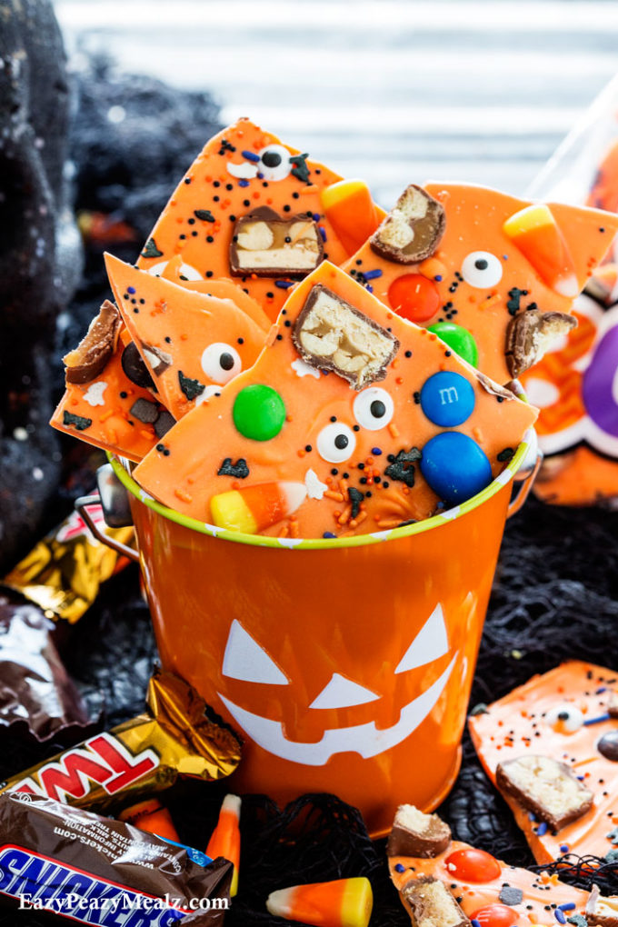 Boo Bark & Halloween Party - Easy Peasy Meals