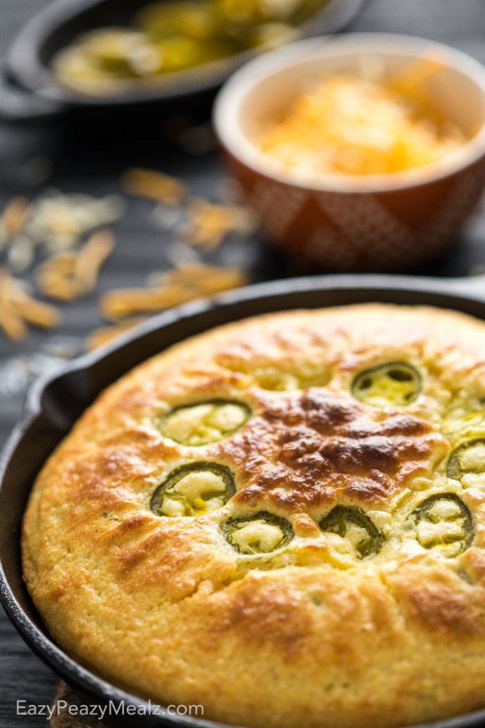 Jalapeno Cheddar Cornbread: is simple to make, and the perfect side dish to go with your favorite soups, stews, and chili. A southern classic!