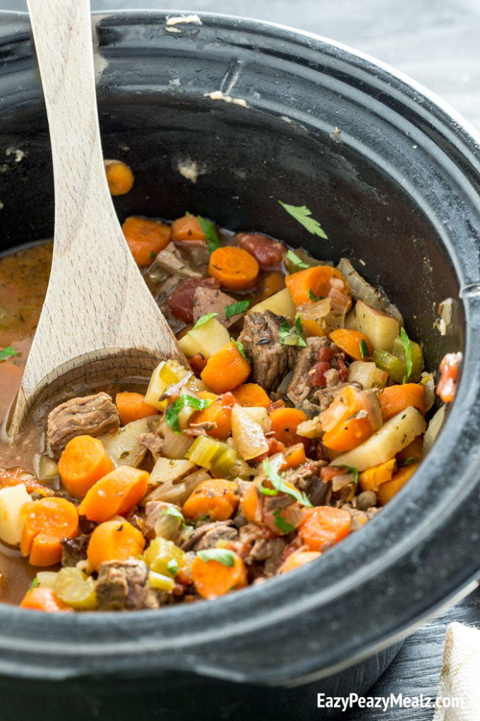 Crock pot beef stew, flavorful and delicious!