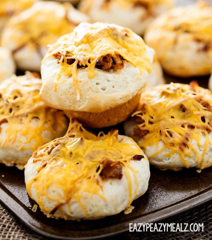 Cheesy BBQ pork cups, full of pulled pork and Kraft Natural Cheese, only 3 ingredients, so easy, and perfect for parties!