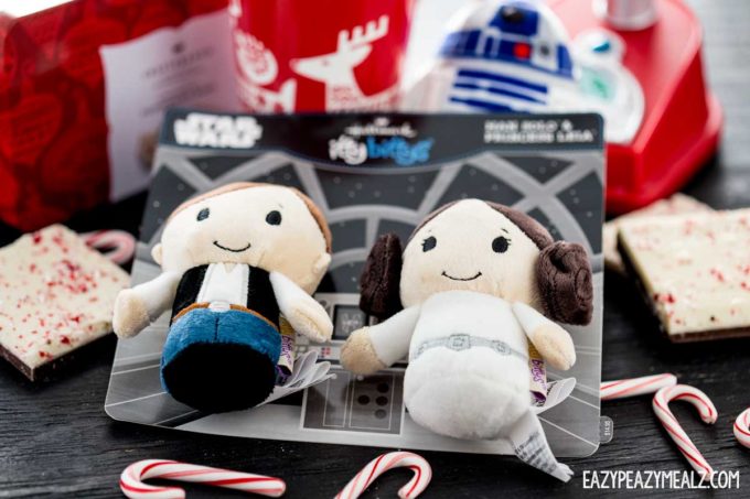 star wars characters, holiday desserts, chocolate peppermint bark molten mug cake 