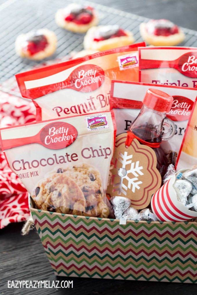 give-cheer-basket-with-cookie-cups