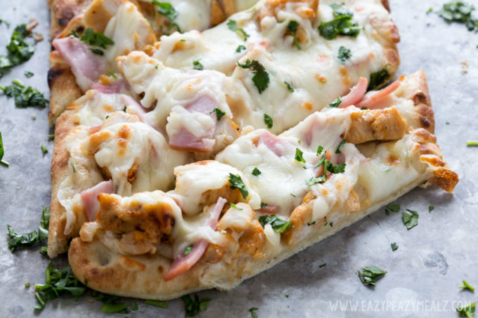 Chicken cordon bleu pizza