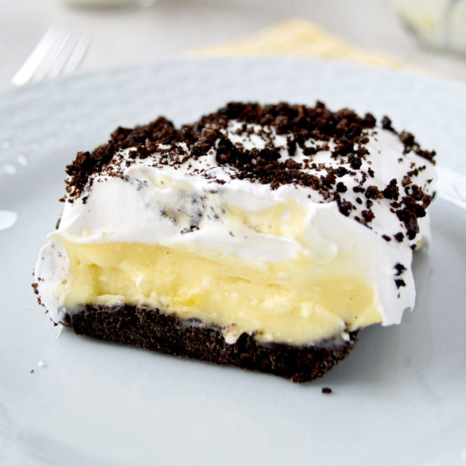 Oreo Cake with pudding, cream cheese and whipped cream!