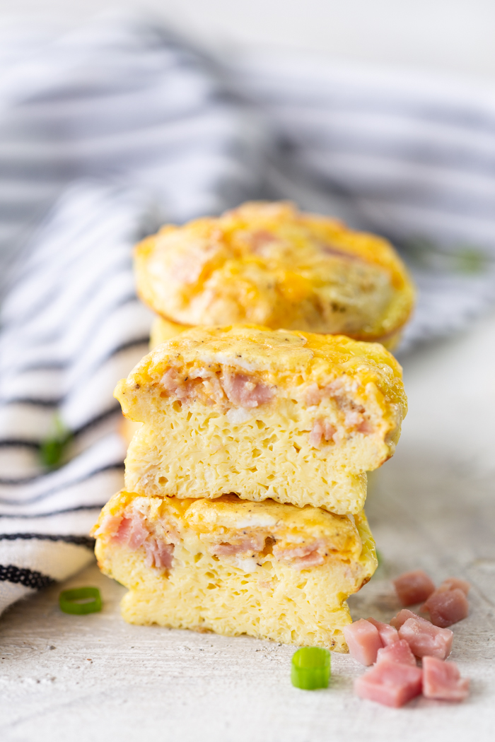Egg cups, cheddar ham and egg cups, egg muffins are a great low carb keto friendly snack or meal