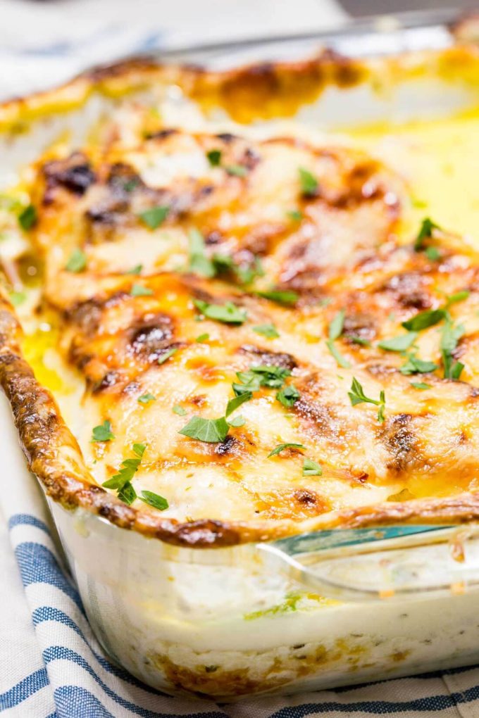 Chicken Cordon Bleu Roll Up Bake: easy chicken dinner idea