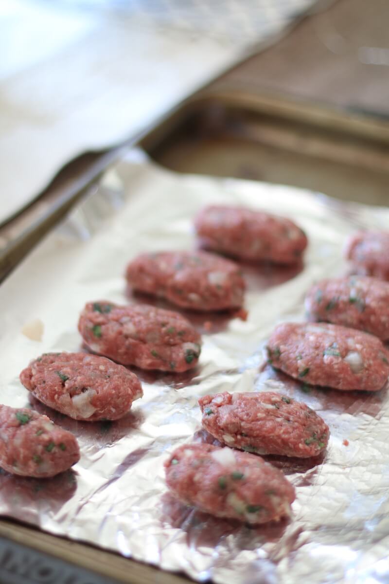 Kofta Pizza, a delicious and exotic french bread pizza, simple pizza dinner 