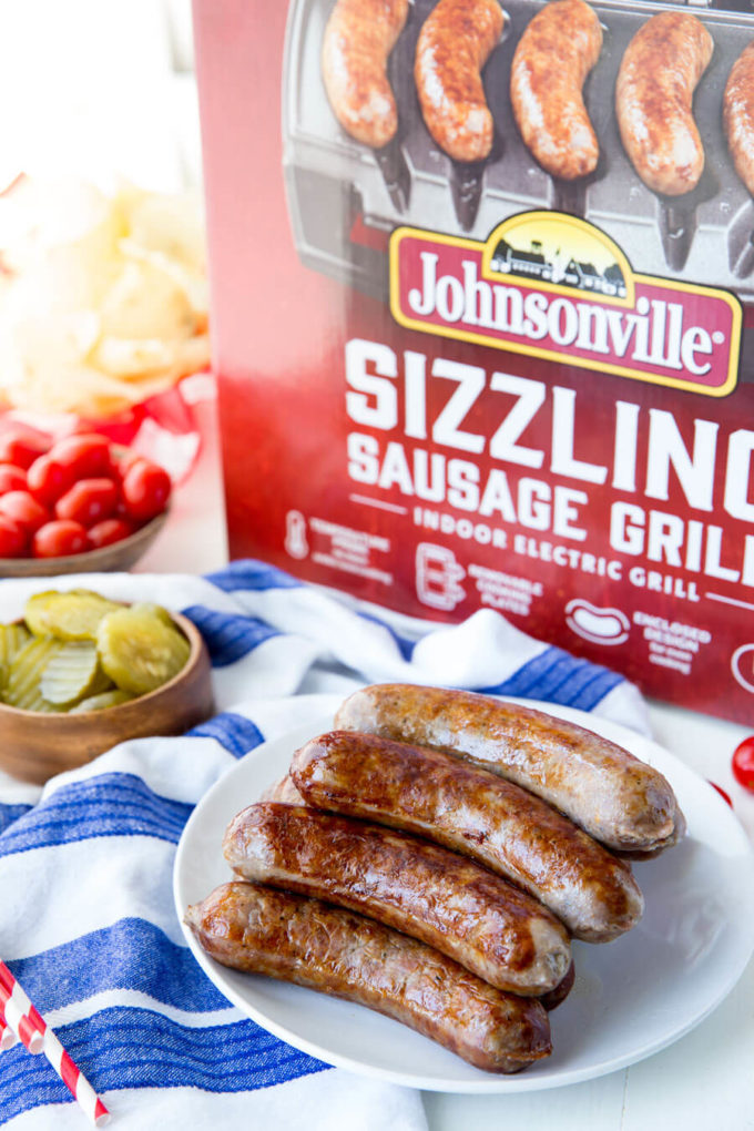  Johnsonville Sizzling Sausage Electric Indoor Grill: Home &  Kitchen