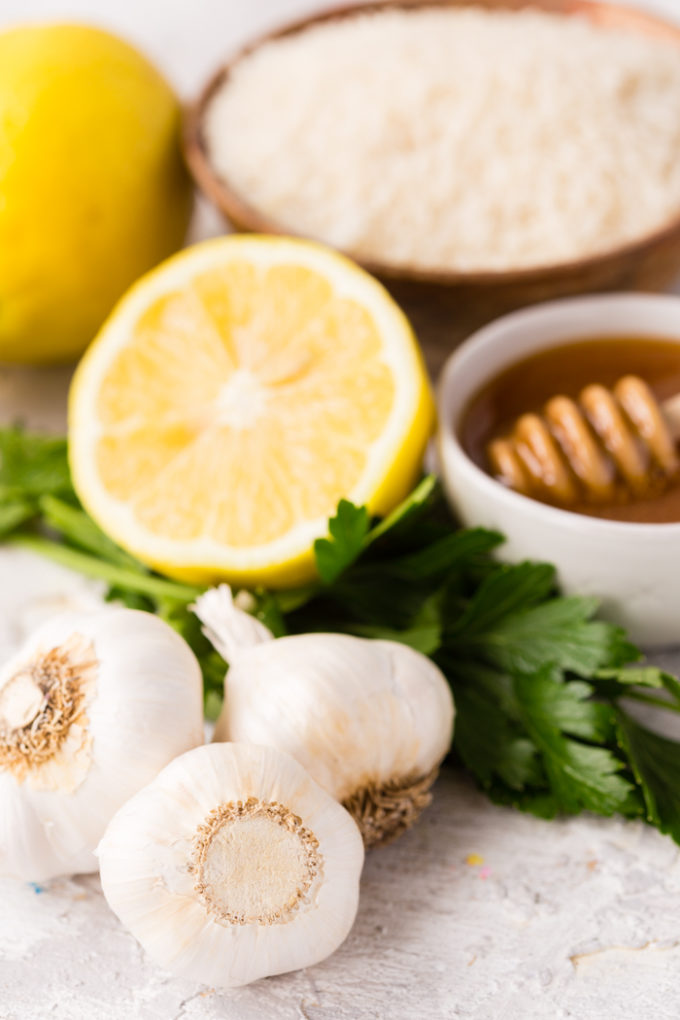 How to make Lemon Chicken Pasta, a fantastic, garlicky, and honey filled chicken with nutty parmesan cheese. 