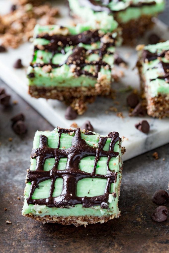 Marmae bars are dessert bars for Christmas