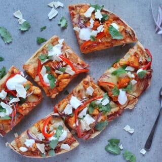 Tandoori chicken Turkish bread pizza