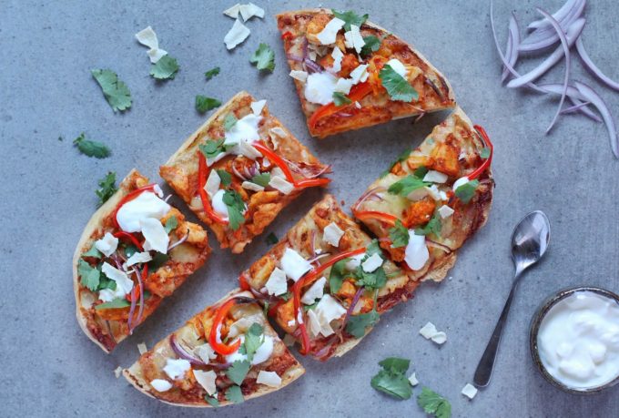 Tandoori chicken Turkish bread pizza