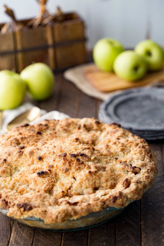 A thick and delicious apple pie with a crumble topping. This dutch apple pie is a real treat