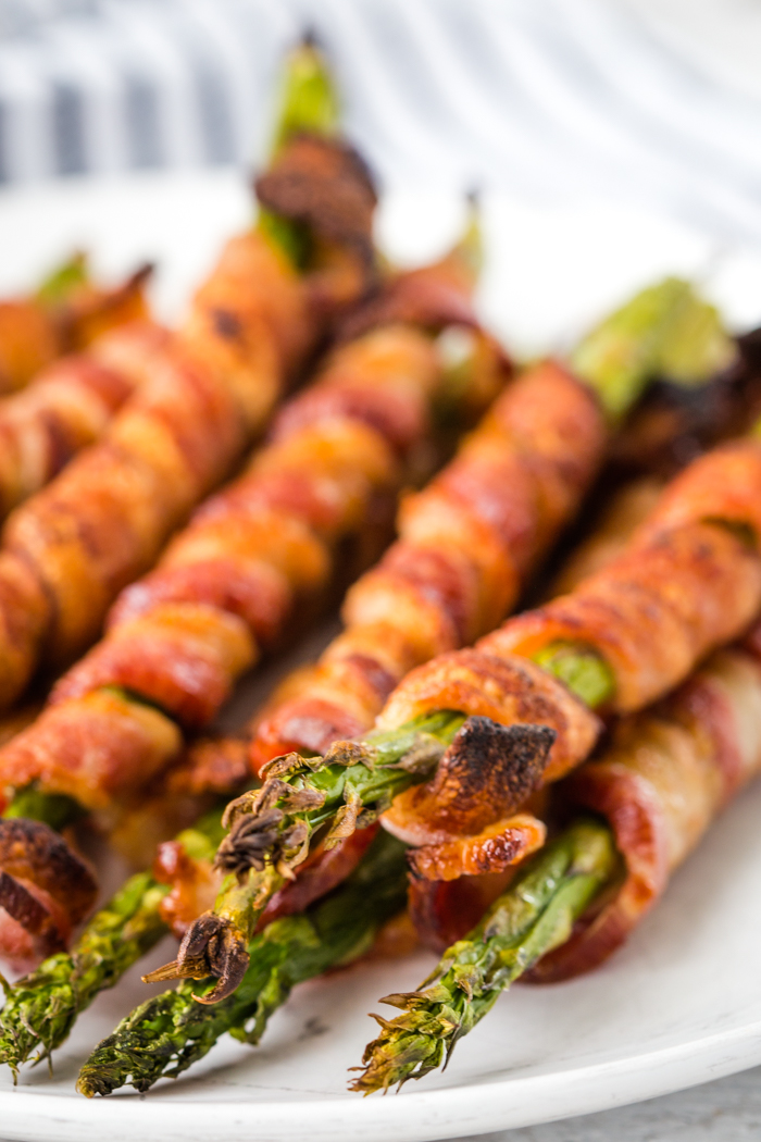 How to make bacon wrapped asparagus in the oven