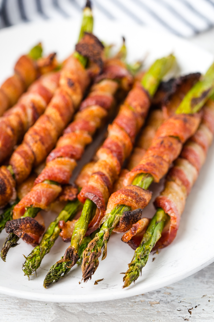 Bacon wrapped asparagus is a low carb snack that is delicious