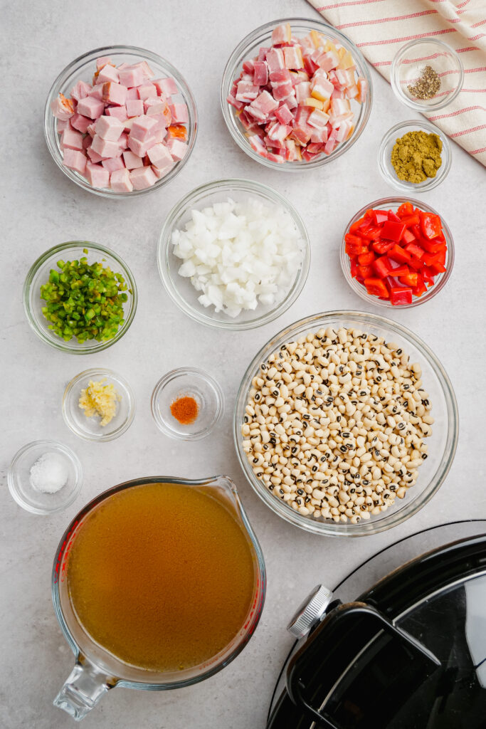 Black Eyed Peas ingredients in clear bowls