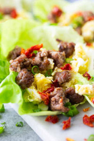 close up image of breakfast lettuce wraps