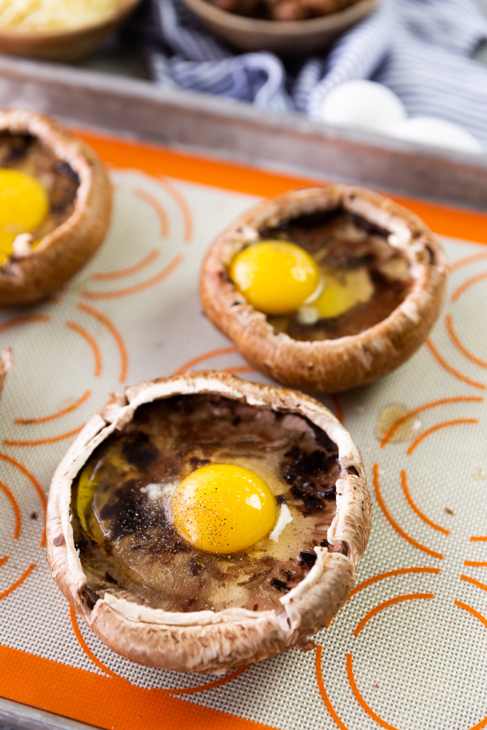 Eggs in a portobellow mushroom