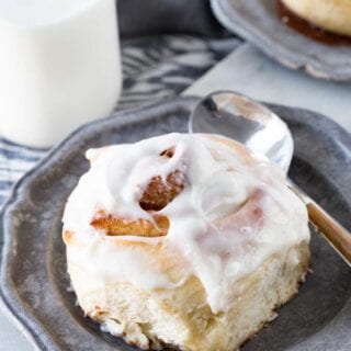 1 Hour Cinnamon Rolls