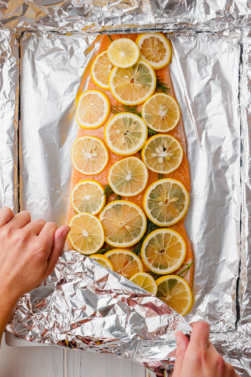 Making poached salmon