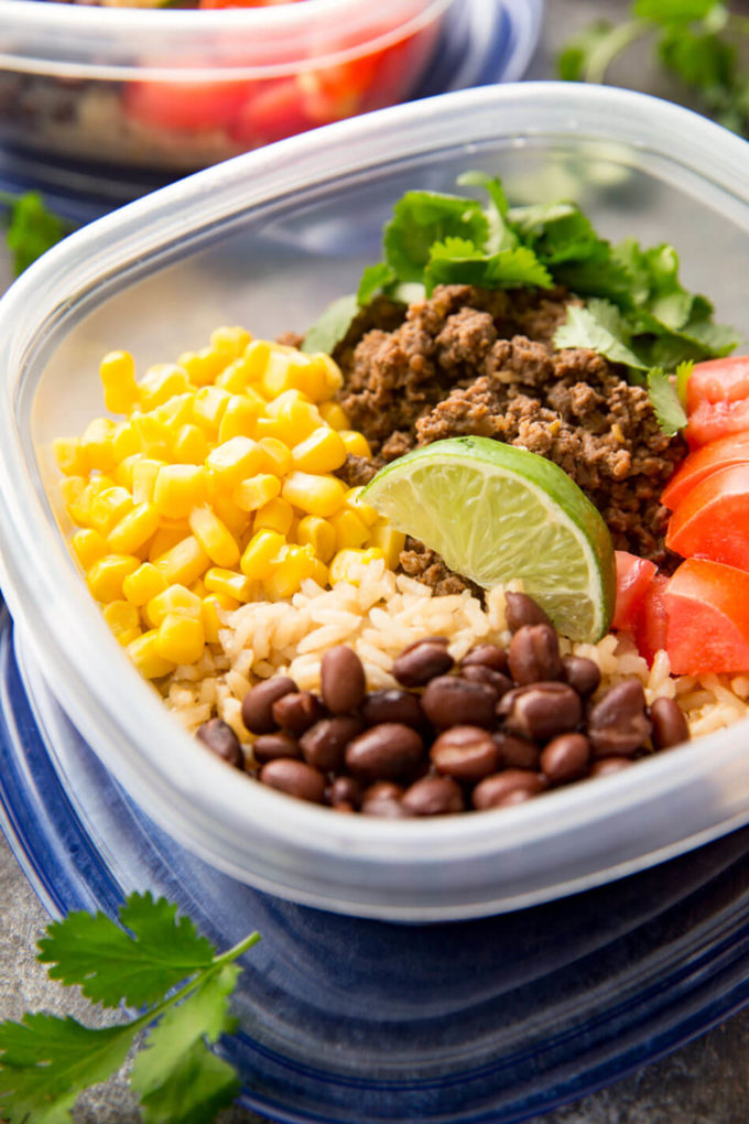 Easy taco meal prep bowls, with salsa verde beef