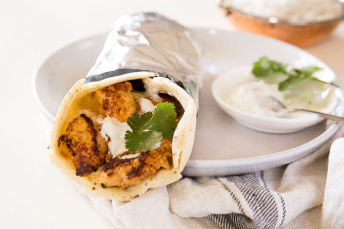Tandoori Chicken Wraps - Create a quick and easy Indian meal on the go! Perfect for lunches and those craving succulent tandoori chicken!