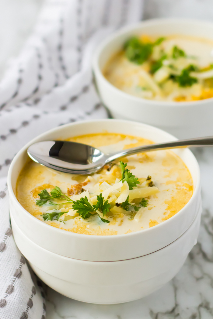 A bowl of zuppa toscana soup