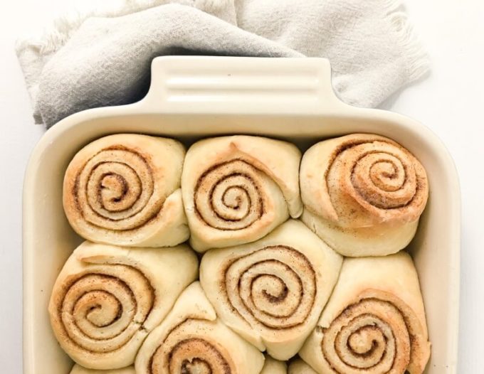 Simple Cinnamon Rolls, easy dessert