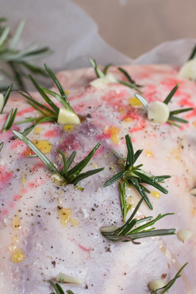 Lamb Roast Slow Cooker: Delicious Lamb, enriched with lemon, rosemary and garlic, is the perfect answer for an easy midweek meal.
