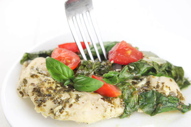 Spinach Tomato Pesto Chicken Recipe