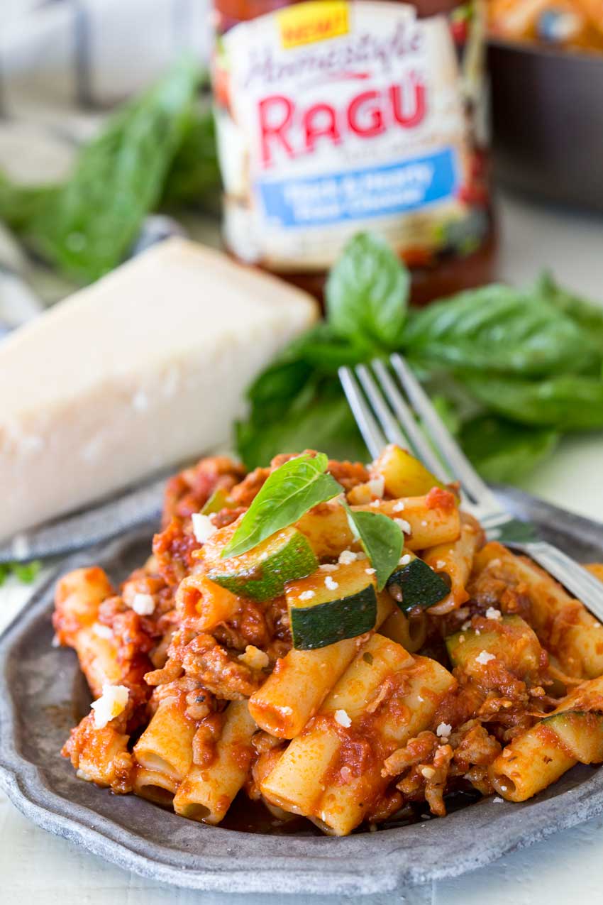 spicy sausage and zucchini skillet ziti, the perfect lunch or dinner for the family, it can be an awesome freezer meal too