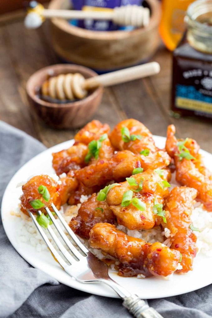 Sticky honey garlic chicken is the perfect meal solution