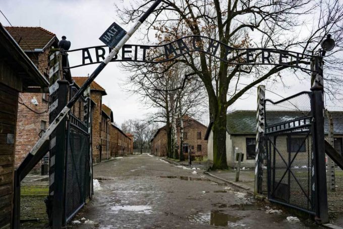 Work will set you free, Auschwitz concentration camp holocaust