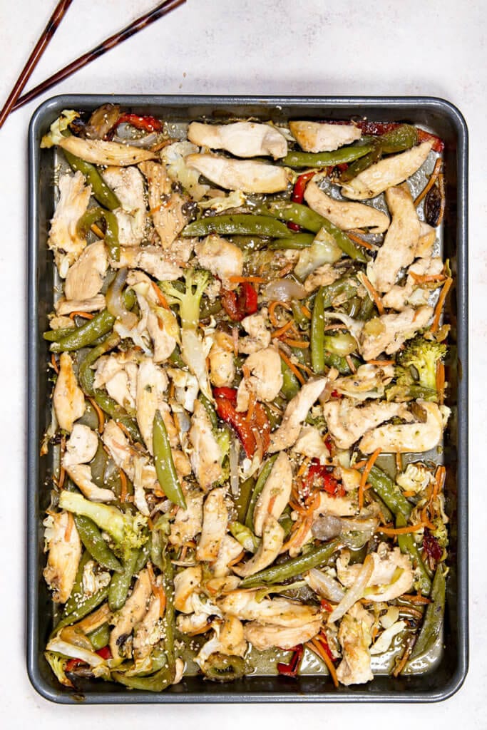 A sheet pan of stir fry with chicken, great flavor, and low mess