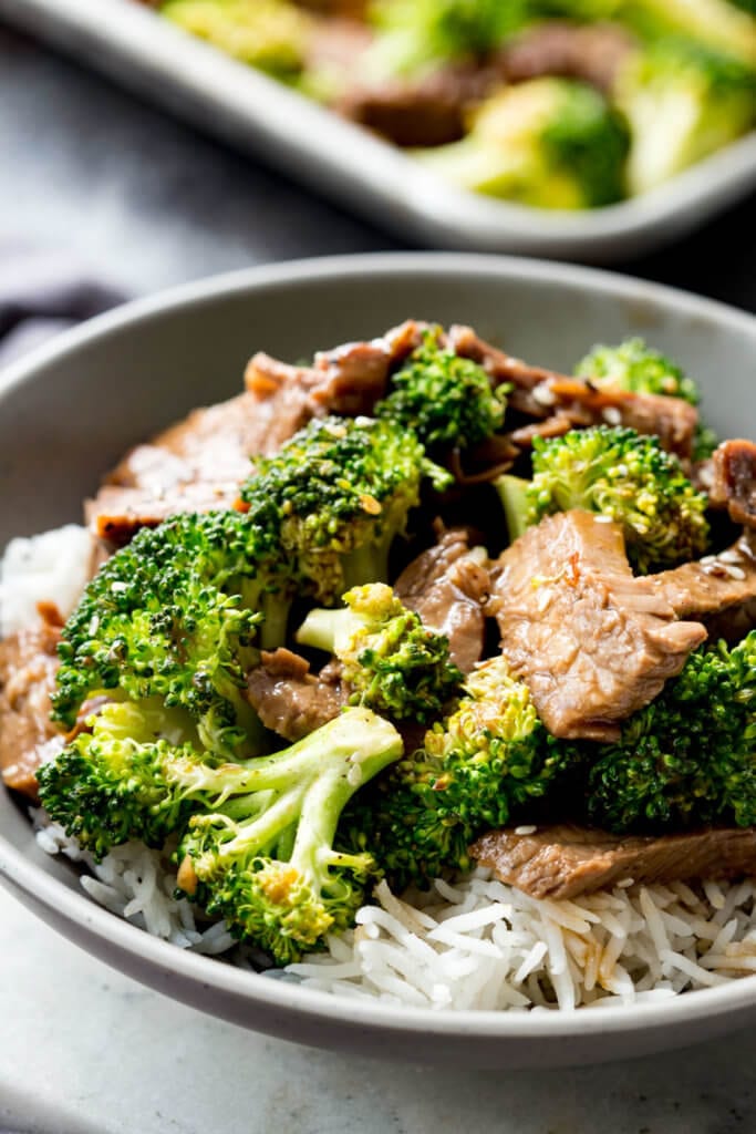 A bowl of delicious beef and broccoli